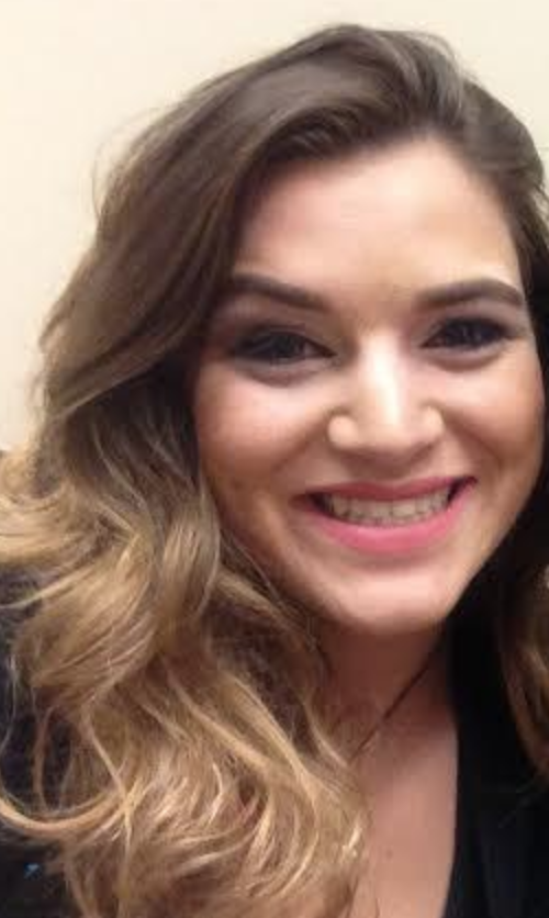 Face: Temptu Airbrush
Eyes: MAC Cosmetics
Blush: MAC Cosmetics
Lips: MAC Cosmetics
Brows: Anastasia Beverly Hills