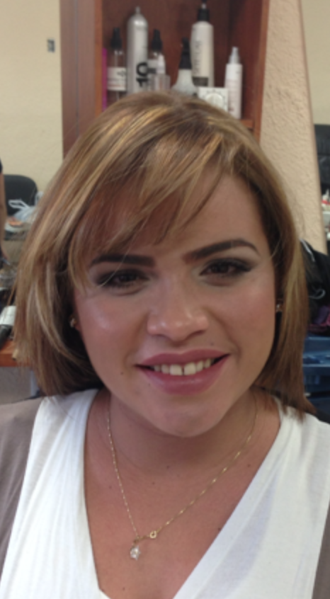 Face: Temptu Airbrush
Eyes: MAC Cosmetics
Blush: MAC Cosmetics
Lips: MAC Cosmetics
Brows: Anastasia Beverly Hills