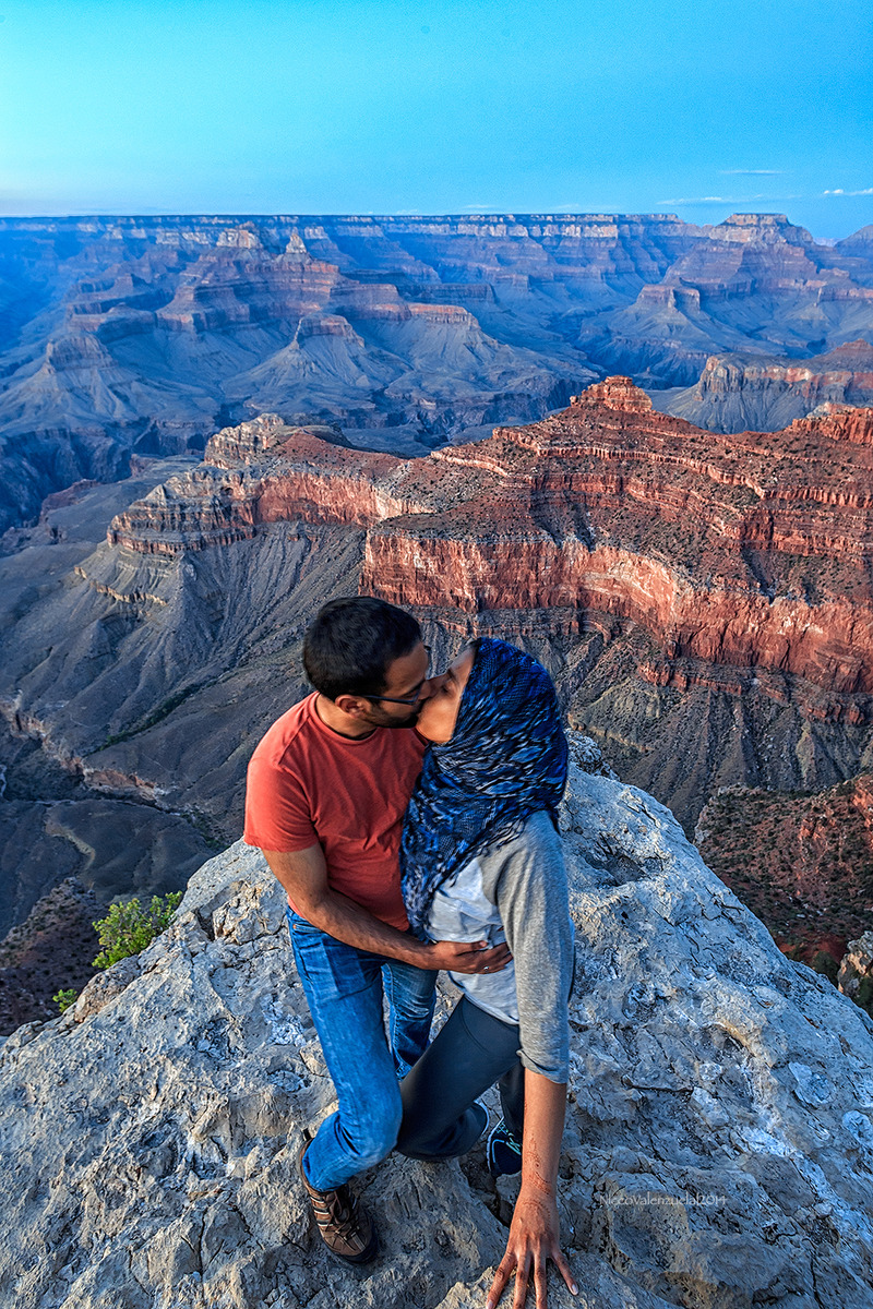 A newly wed Indian couple on their honeymoon at the Grand Canyon 

Grand Canyon, AZ 2014