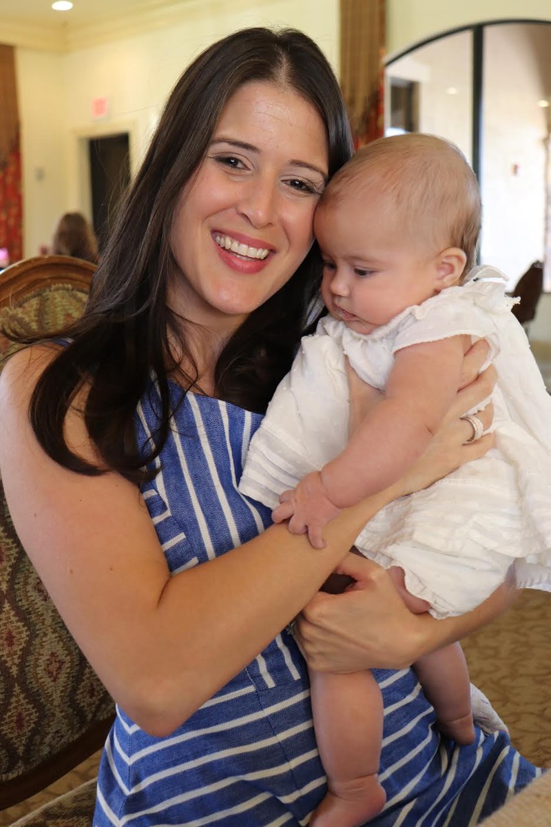 Face: Kat Von D
Eyes: MAC Cosmetics
Blush: MAC Cosmetics
Lips: MAC Cosmetics
Brows: Anastasia Beverly Hills