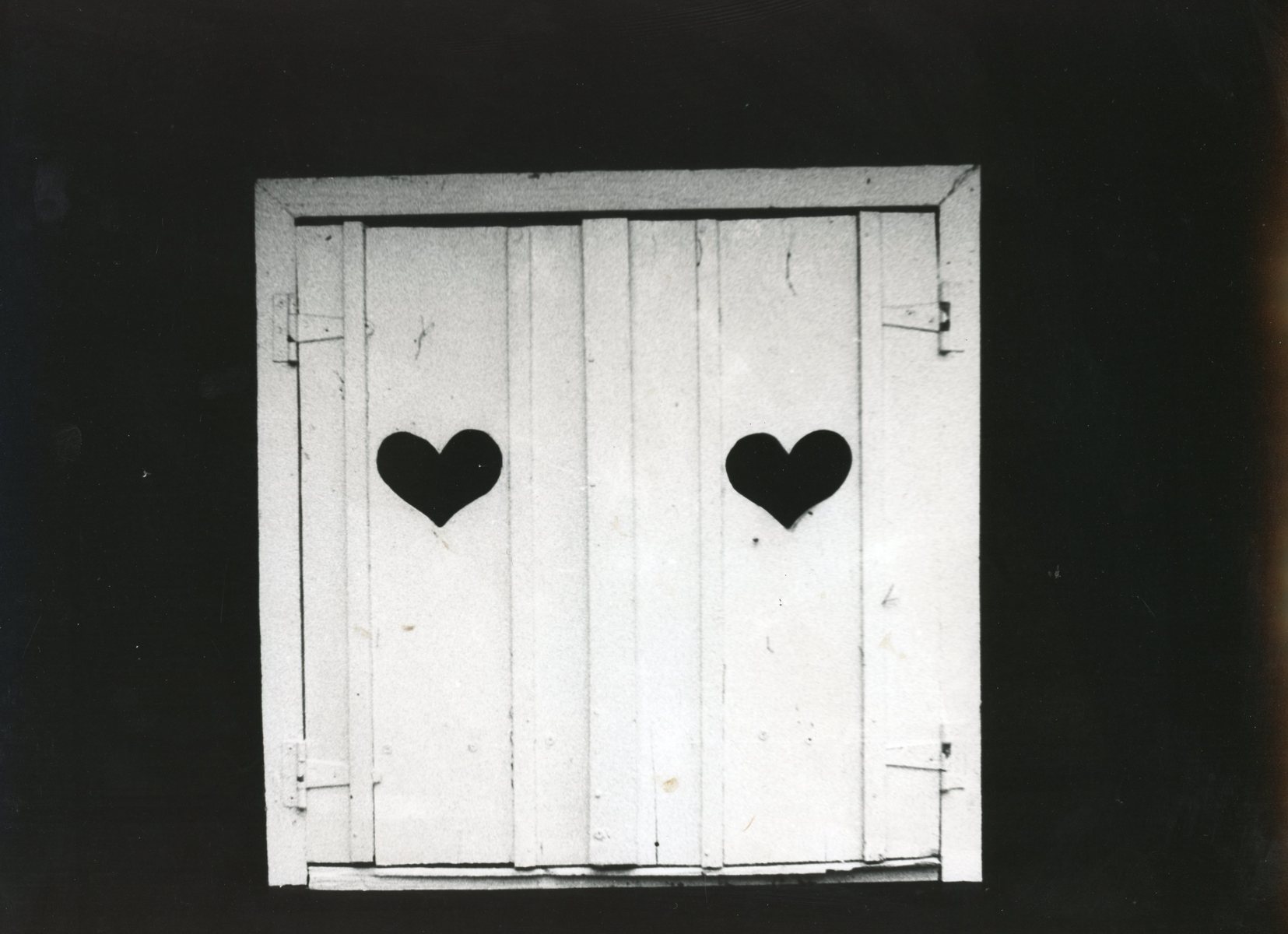 Student:  Anthony Vinci
    Medium:  Silver gelatin print
    Dimensions:  11